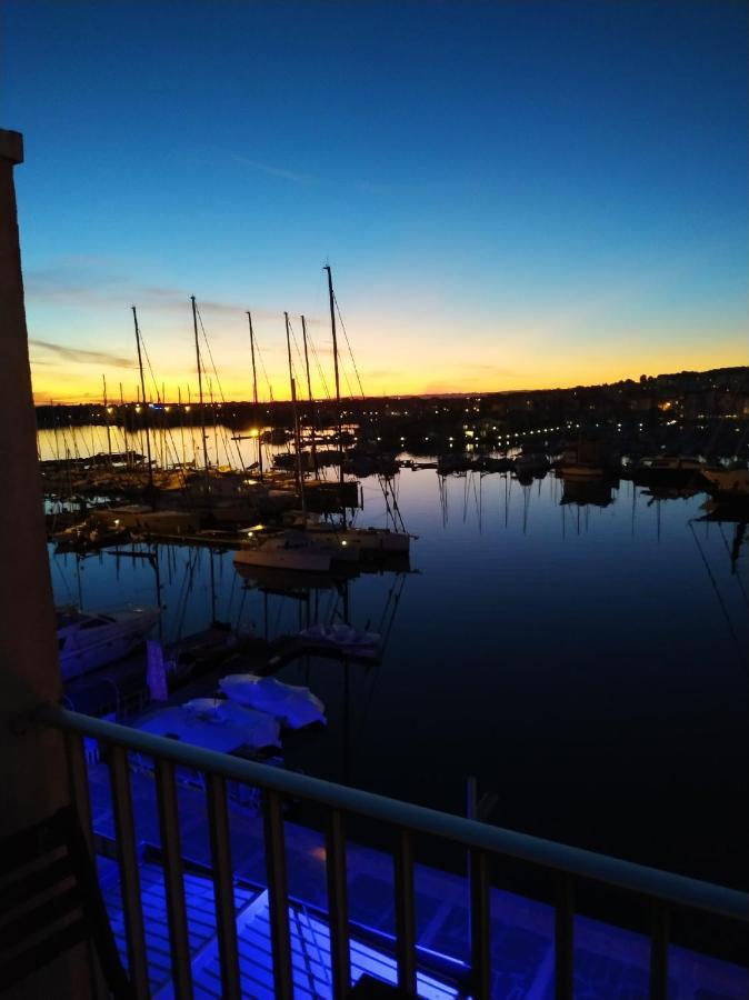 Studio Cap D Agde Vue Port Exteriér fotografie